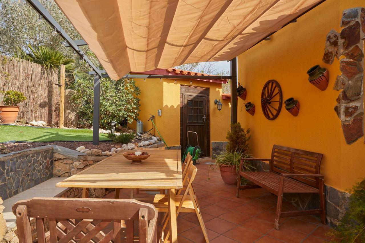 Amazing Vila Close To Sitges, Jacuzzi, Swimming Pool & Exellent Views Olivella Eksteriør bilde